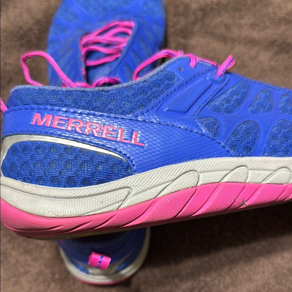 Merrell Blue and Pink Athletic Shoes Lightweight Design - Picture 2 of 4